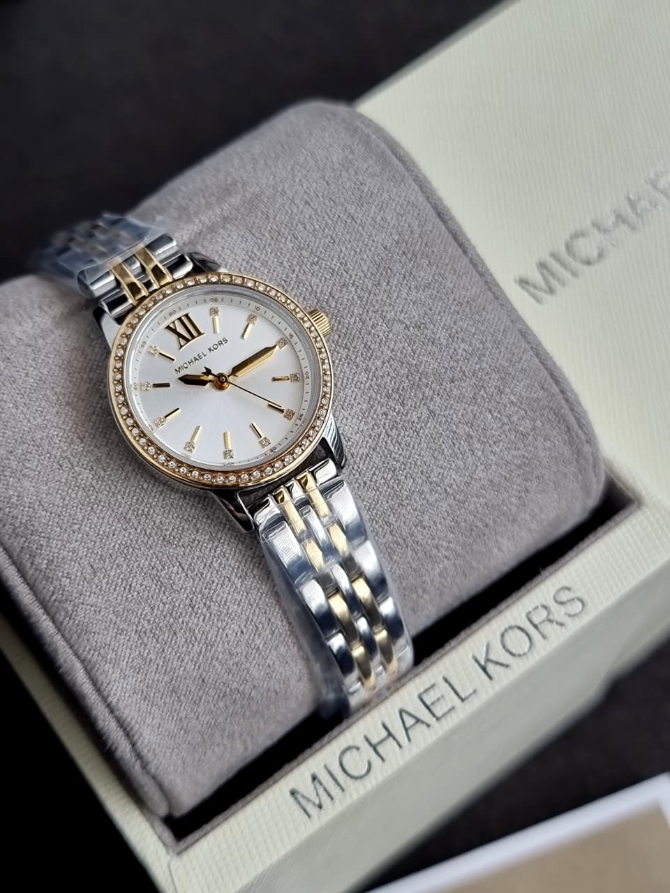 Michael Kors Women's Watch MK01172 Elegant 26mm Dial
