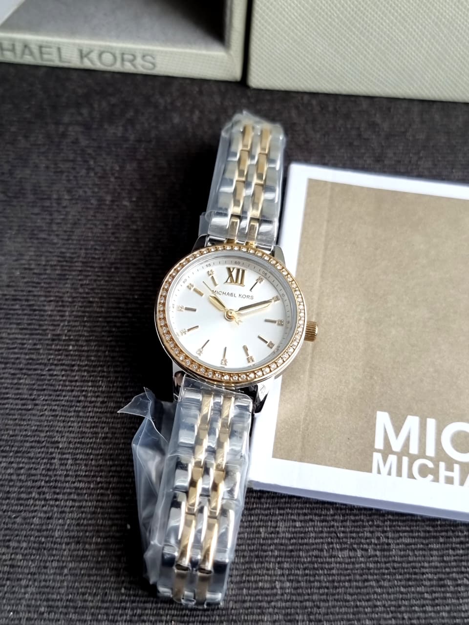Michael Kors Women's Watch MK01172 Elegant 26mm Dial