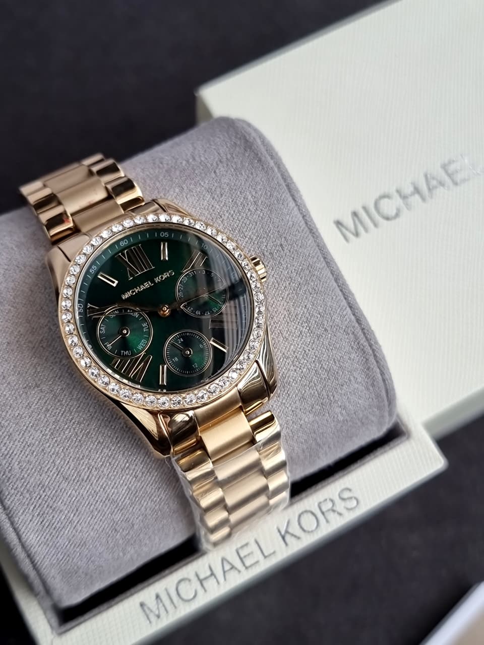 Michael Kors MK4924 Women's Watch Gold Tone Stainless Steel 33mm