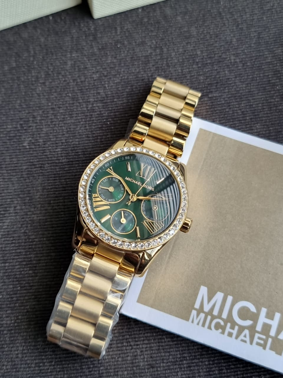 Michael Kors MK4924 Women's Watch Gold Tone Stainless Steel 33mm