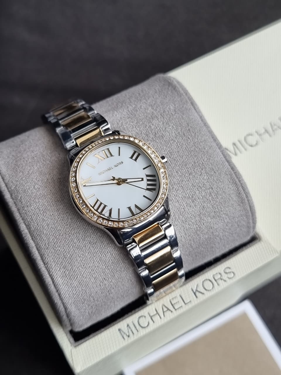 Michael Kors MK4910 Sage Women's Watch – Mother of Pearl Dial 31mm, Stainless Steel, Quartz