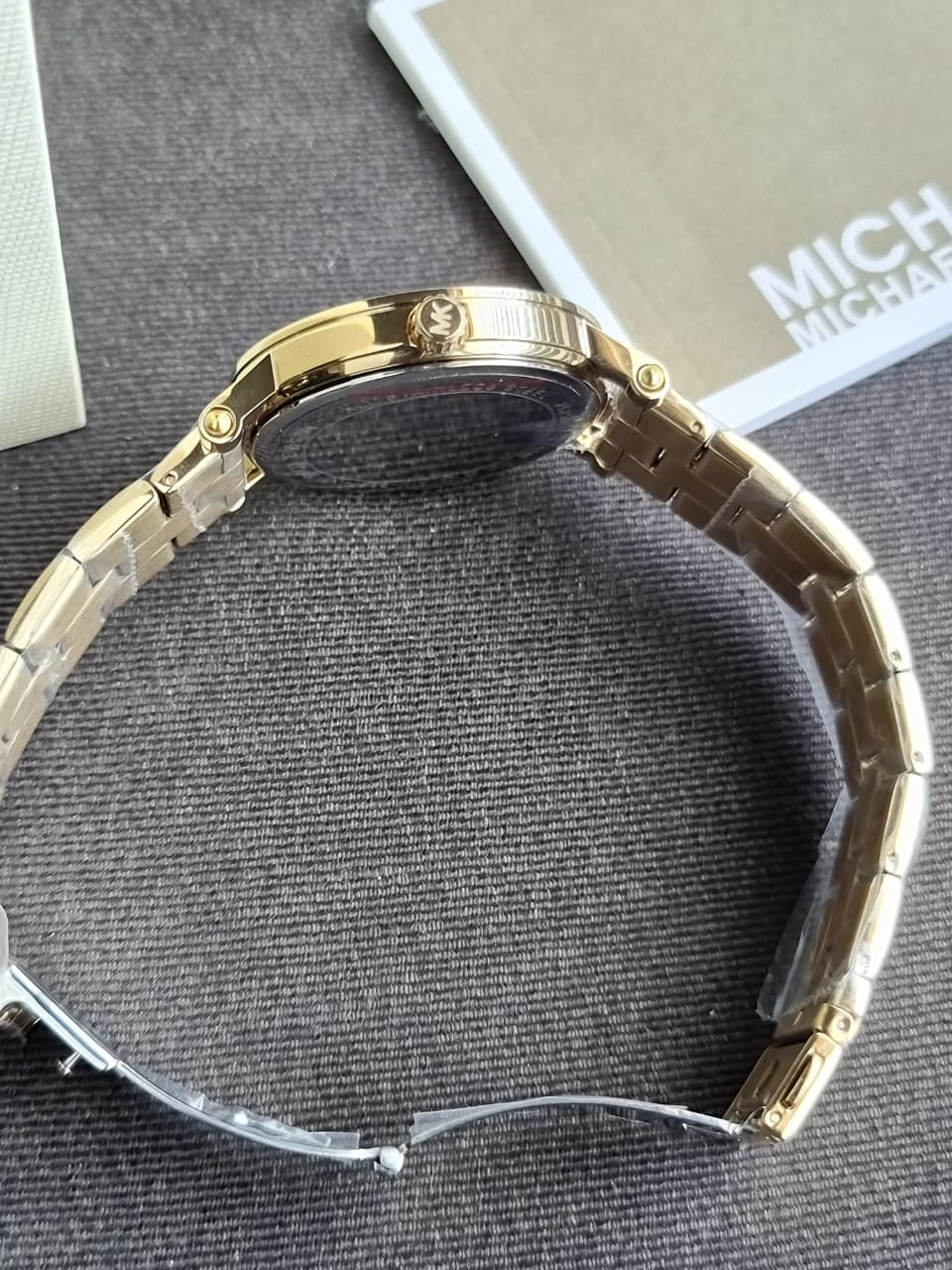 Michael Kors Corey MK7547 Women's Watch – Quartz, Stainless Steel, 38mm