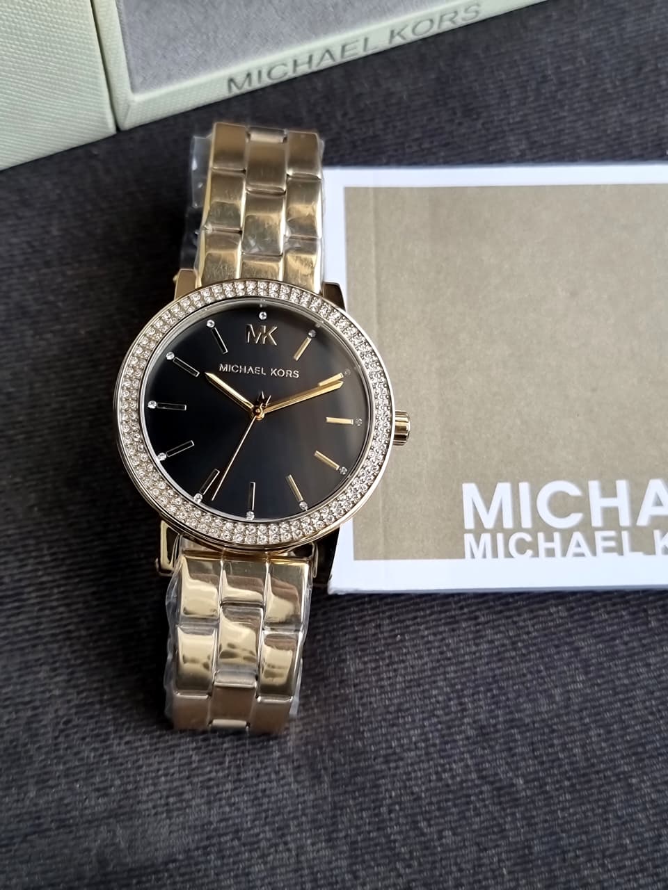 Michael Kors Corey MK7547 Women's Watch – Quartz, Stainless Steel, 38mm
