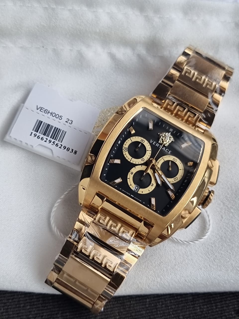 Versace Dominus VE6H00523 Men's Watch – Black Dial Chronograph, Gold Stainless Steel, Quartz