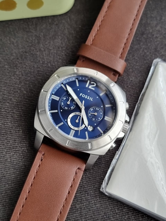 Fossil Privateer BQ2819 Men's Watch – Chronograph, Brown Leather Strap, Stainless Steel, Quartz Hover Image