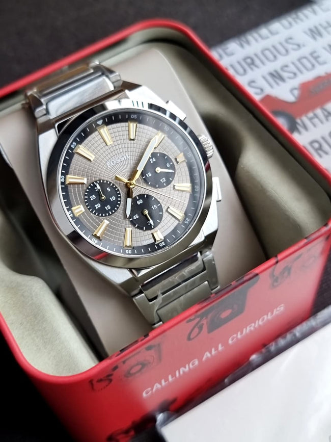 Fossil Everett Chronograph FS6128 Men's Watch – Grey Dial, Stainless Steel, Quartz Hover Image