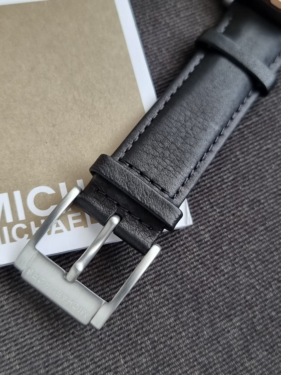 Michael Kors Cortlandt MK8905 Men's Watch – Chronograph, Stainless Steel, Quartz