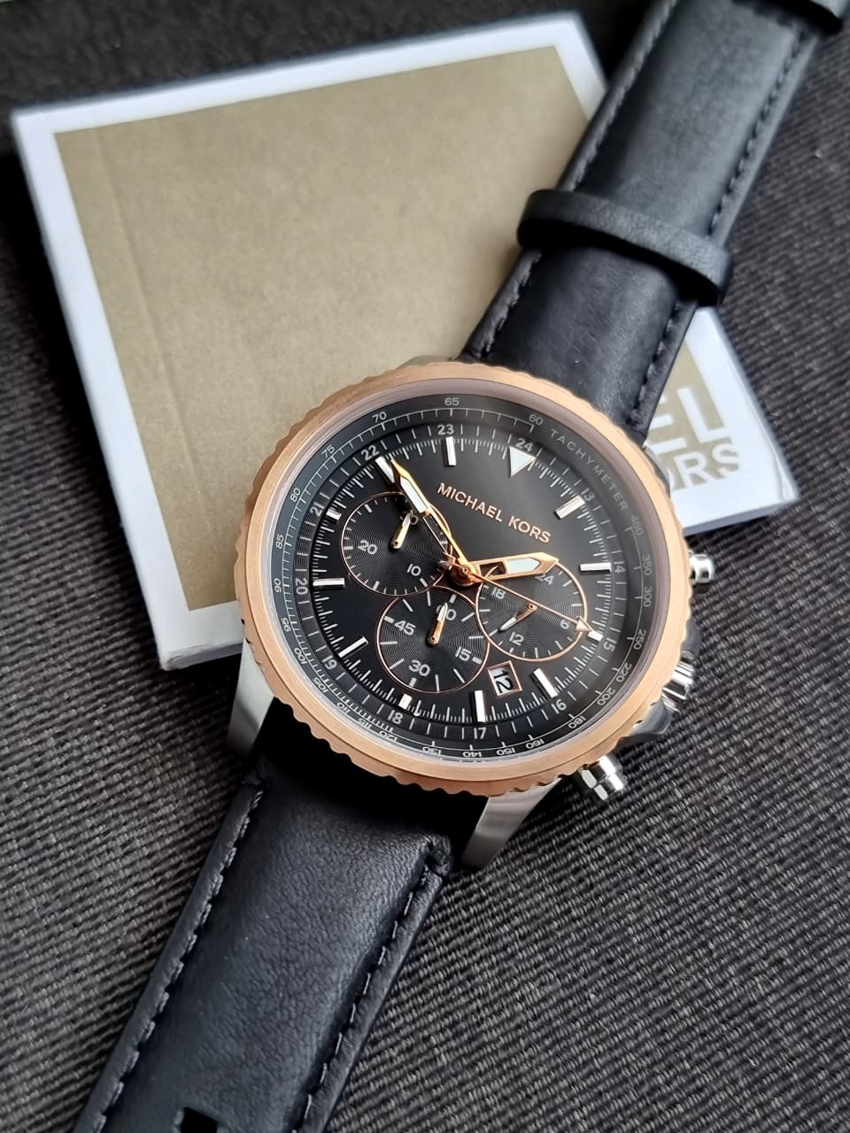 Michael Kors Cortlandt MK8905 Men's Watch – Chronograph, Stainless Steel, Quartz