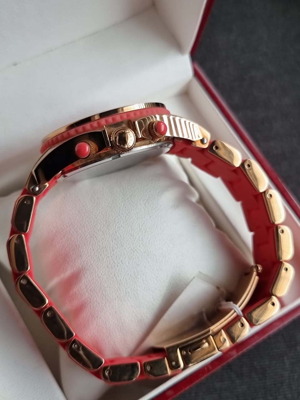 Marc by Marc Jacobs Women’s Quartz Silicone & Stainless Steel Chain Red Dial 40mm Watch MBM2577