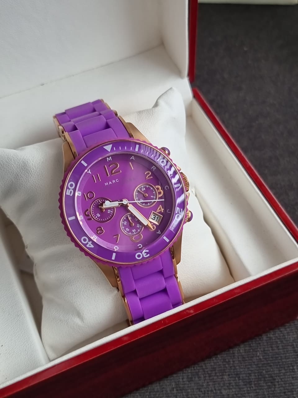 Marc Jacobs Rock Chronograph Purple Dial Purple Silicone Strap Watch For Women - MBM2549