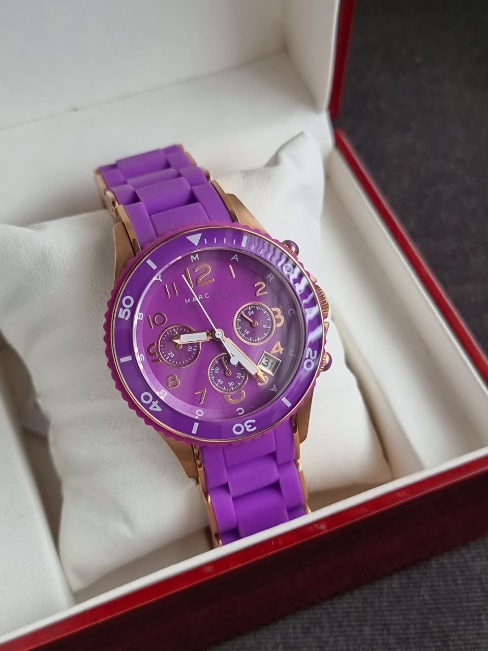 Marc Jacobs Rock Chronograph Purple Dial Purple Silicone Strap Watch For Women - MBM2549