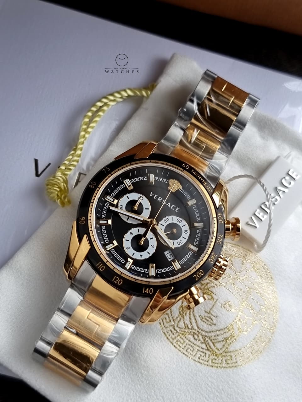 Versace V-Ray VE2I00421 Men's Watch – Chronograph, 44mm, Stainless Steel, 5ATM Quartz