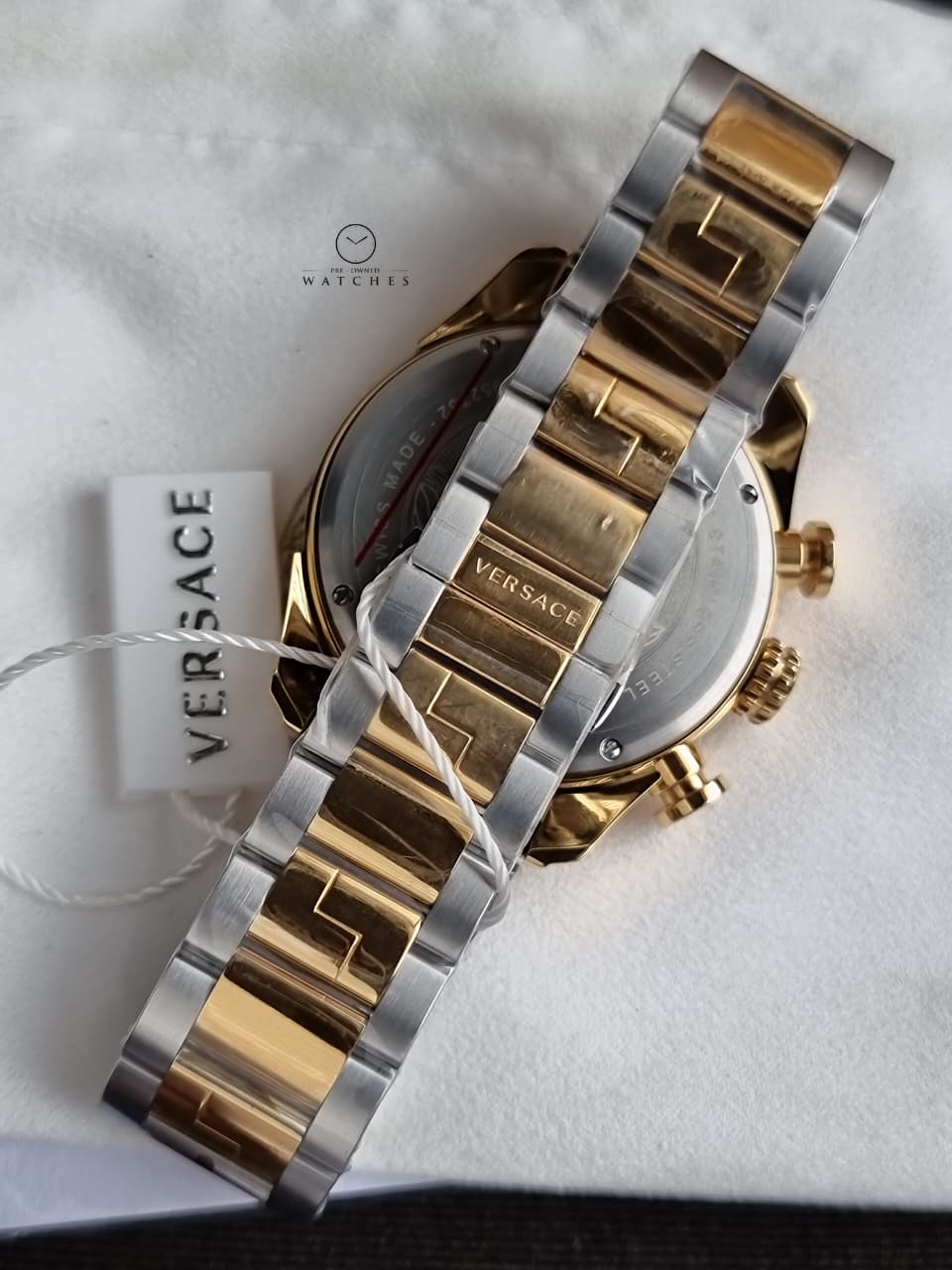 Versace V-Ray VE2I00421 Men's Watch – Chronograph, 44mm, Stainless Steel, 5ATM Quartz