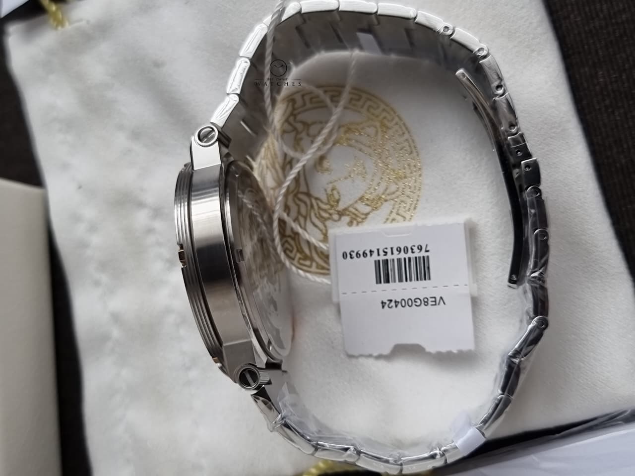 Versace Greca Logo Divers VE8G00424 Men's Watch – Black Dial, Two-Tone Stainless Steel, Quartz