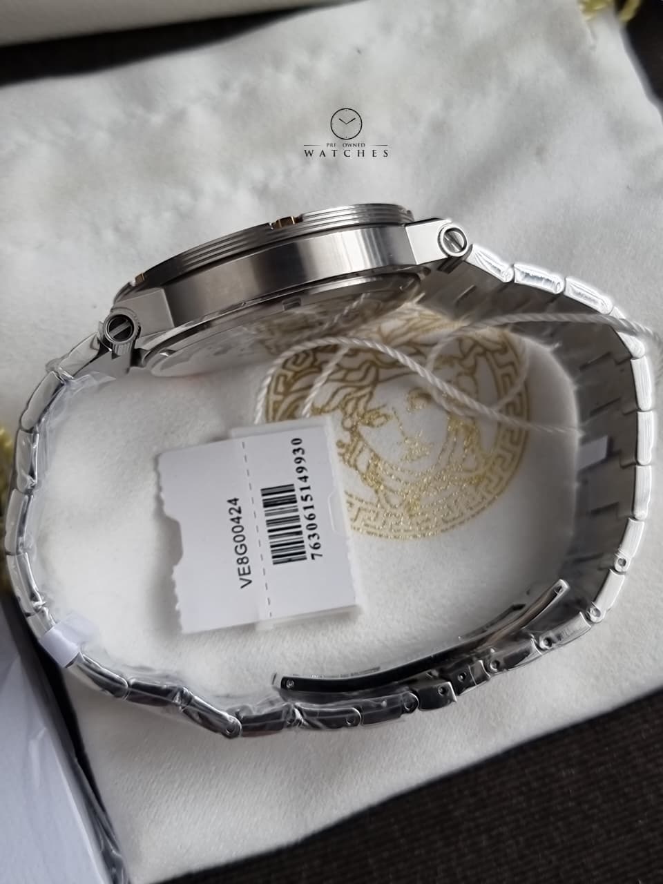 Versace Greca Logo Divers VE8G00424 Men's Watch – Black Dial, Two-Tone Stainless Steel, Quartz