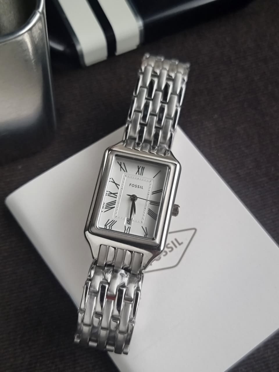 Fossil Raquel ES5221 Women's Watch – 23mm Silver Dial, Stainless Steel, Quartz
