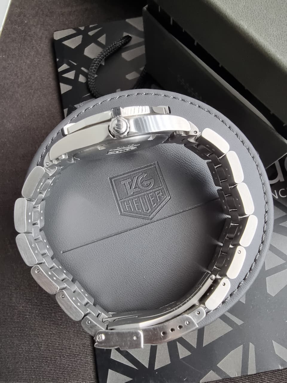 TAG Heuer 2000 Exclusive Quartz Stainless Steel Men’s Watch – WN111C.BA0359