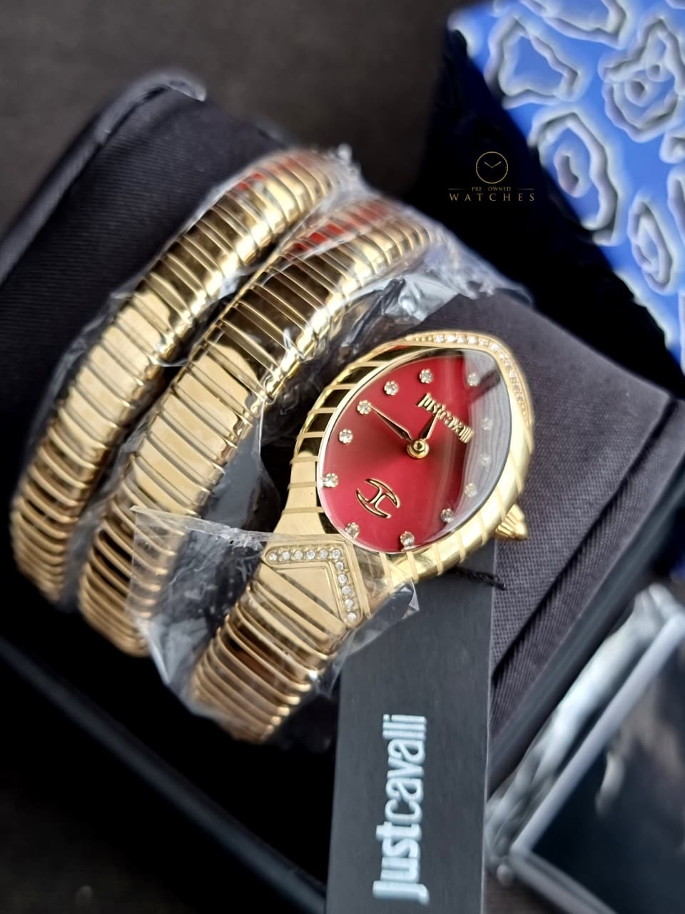 Just Cavalli Specchio Snake Red Dial Ladies Watch Item No. JC1L323M0035