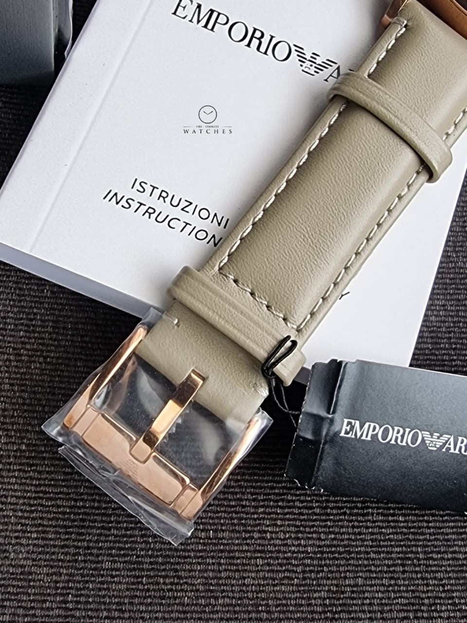 Emporio Armani Classic Silver Dial Beige Leather Strap Men's Watch – AR2464