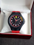FERRARI Herren-Armbanduhr XL Analog Quarz Silikon 830002