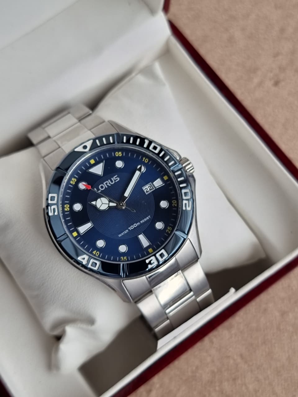 Lorus Sub Brand Of Seiko Gents Watch Blue Bezel Quartz Watch