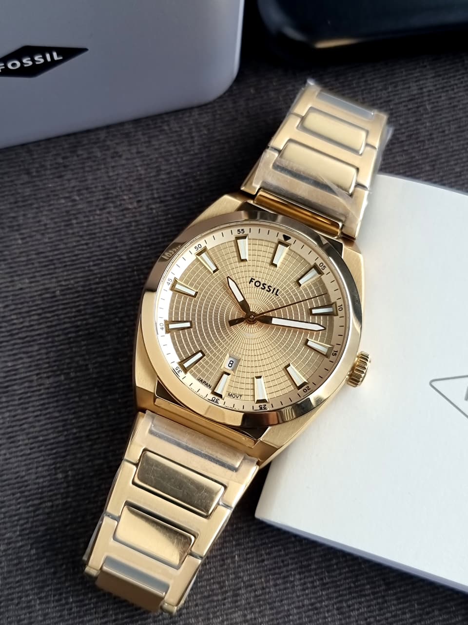 Fossil Everett Gold Stainless Steel Gold Dial Quartz Men's Watch 42mm – FS5965