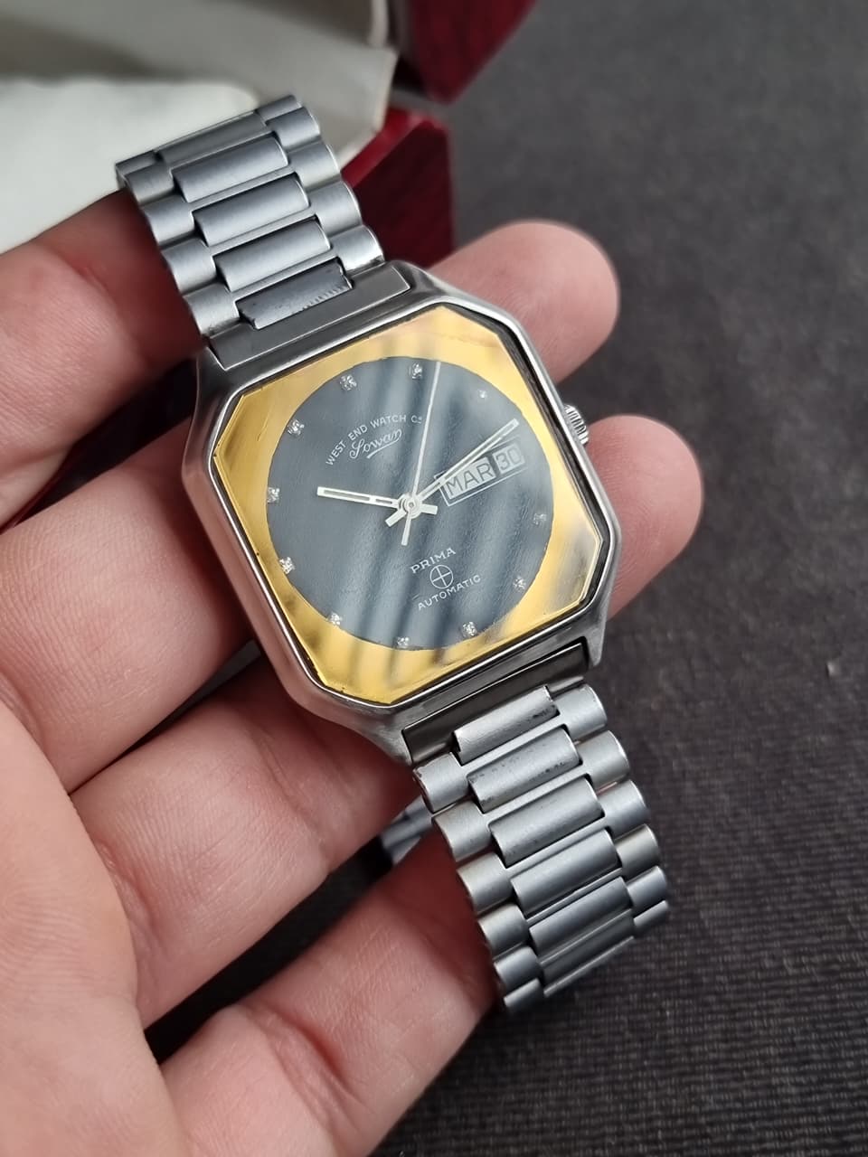 West End Watch Co Vintage Gents Watch 34mm Dial Quartz Watch