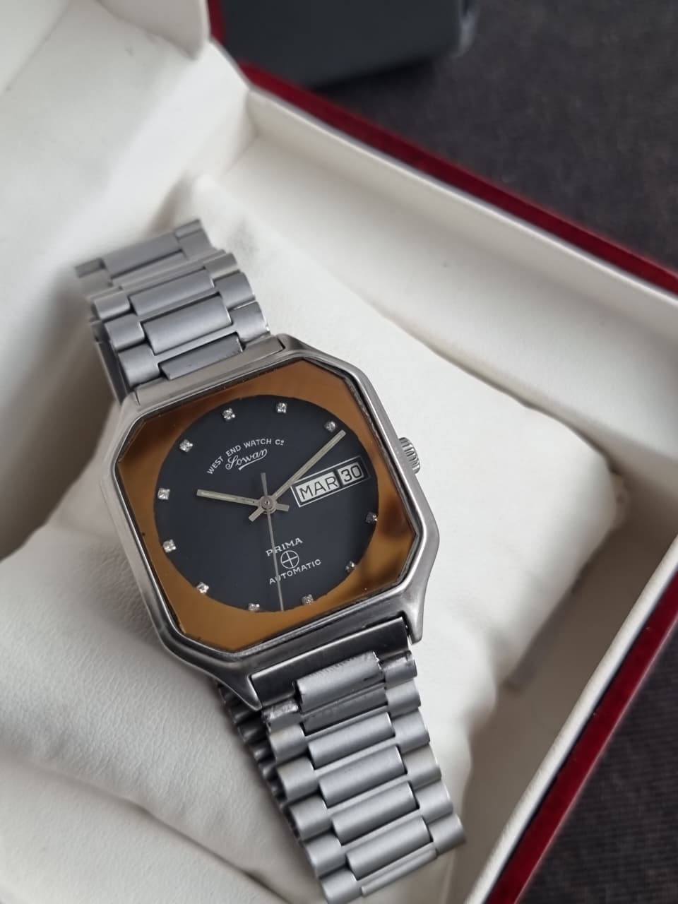 West End Watch Co Vintage Gents Watch 34mm Dial Quartz Watch