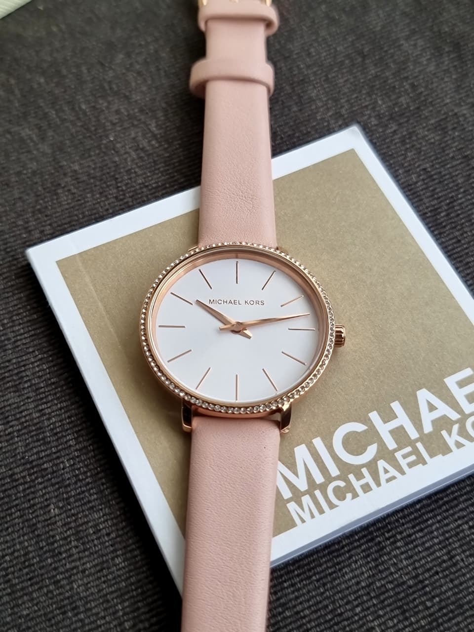 Michael Kors MK2803 Pyper Women's Watch – White Dial, Pink Leather Strap, Rose Gold-Tone 32mm Quartz