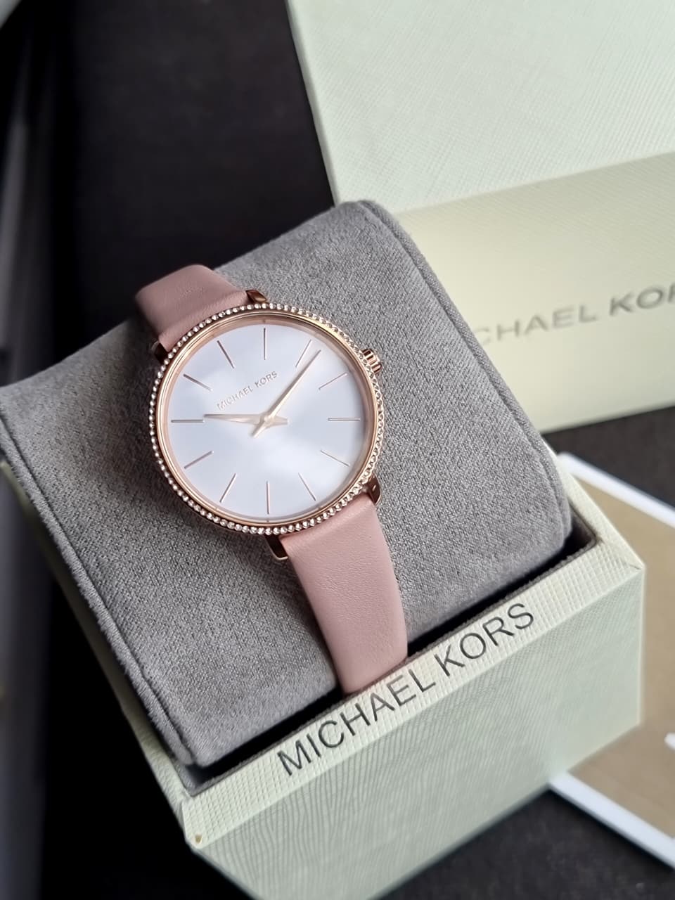 Michael Kors MK2803 Pyper Women's Watch – White Dial, Pink Leather Strap, Rose Gold-Tone 32mm Quartz