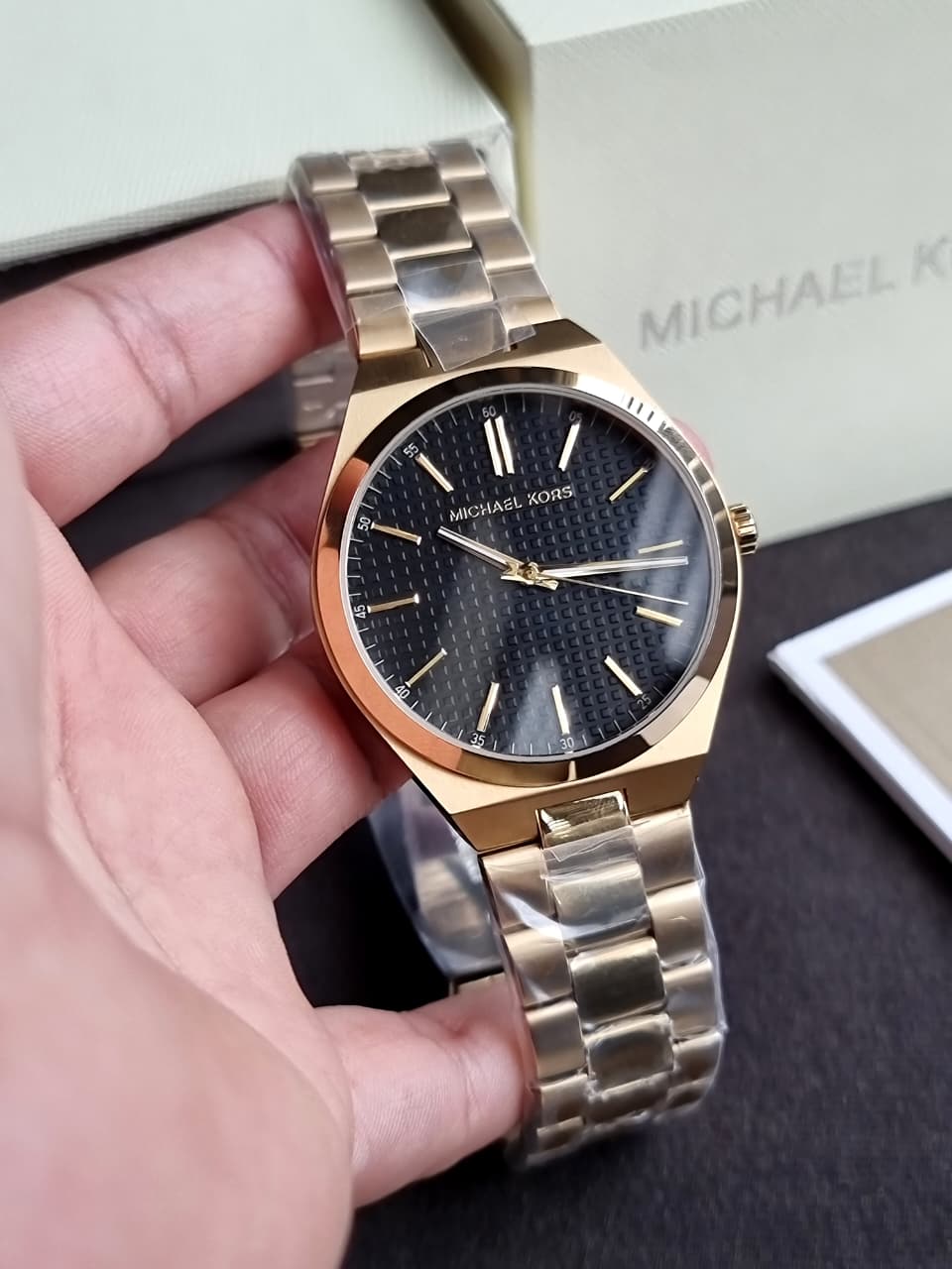 Michael Kors Lennox 43mm Black Dial Gold-Tone Stainless Steel Men's Watch – MK9226