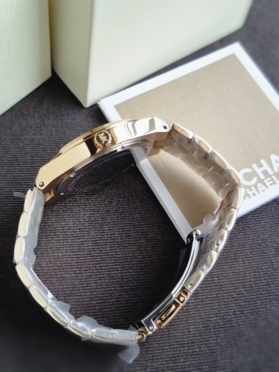 Michael Kors Lennox 43mm Black Dial Gold-Tone Stainless Steel Men's Watch – MK9226