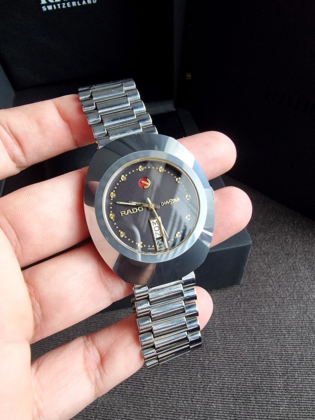Rado DiaStar Black Dial Silver Stainless Steel Quartz Watch for Men 36mm – Swiss Made
