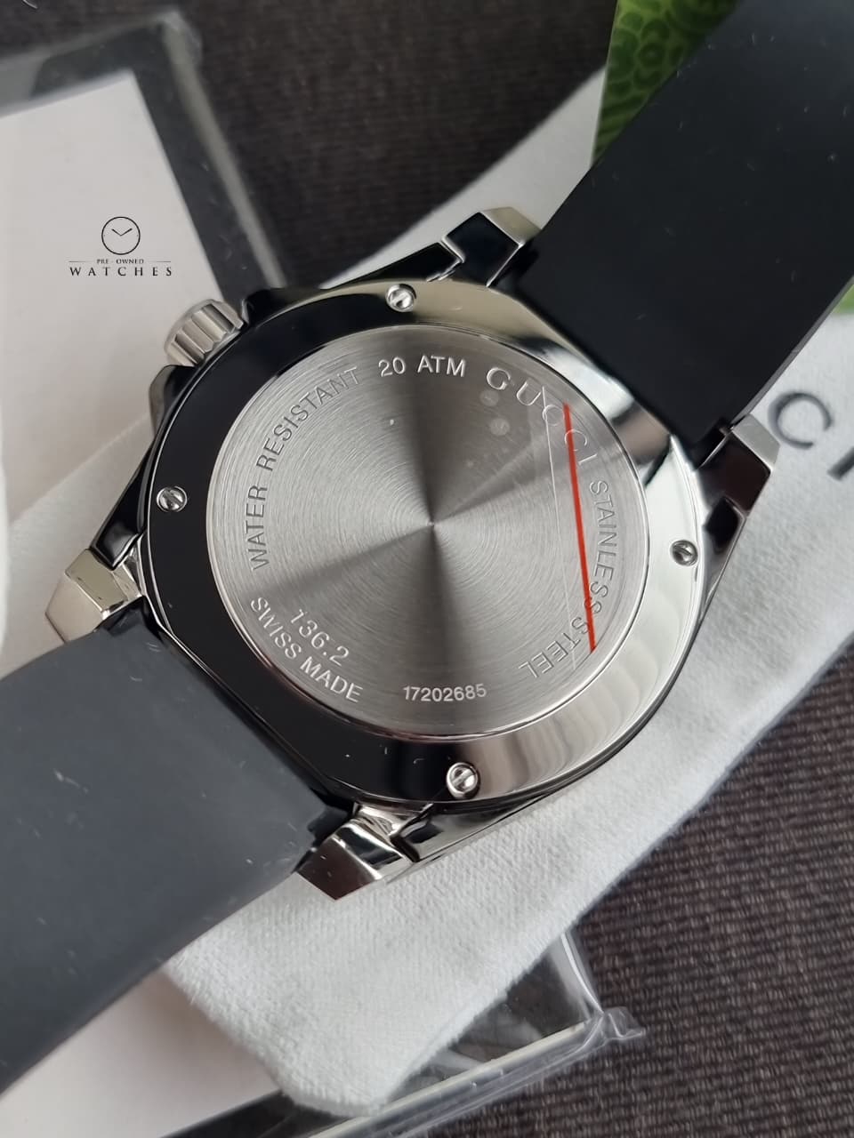 Gucci Dive Black Dial Black Rubber Strap Swiss Quartz Watch 45mm for Men – YA136204