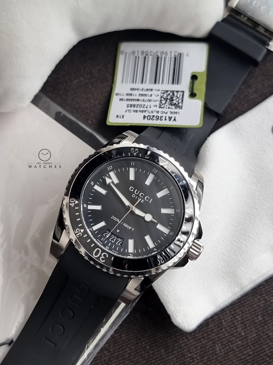 Gucci Dive Black Dial Black Rubber Strap Swiss Quartz Watch 45mm for Men – YA136204