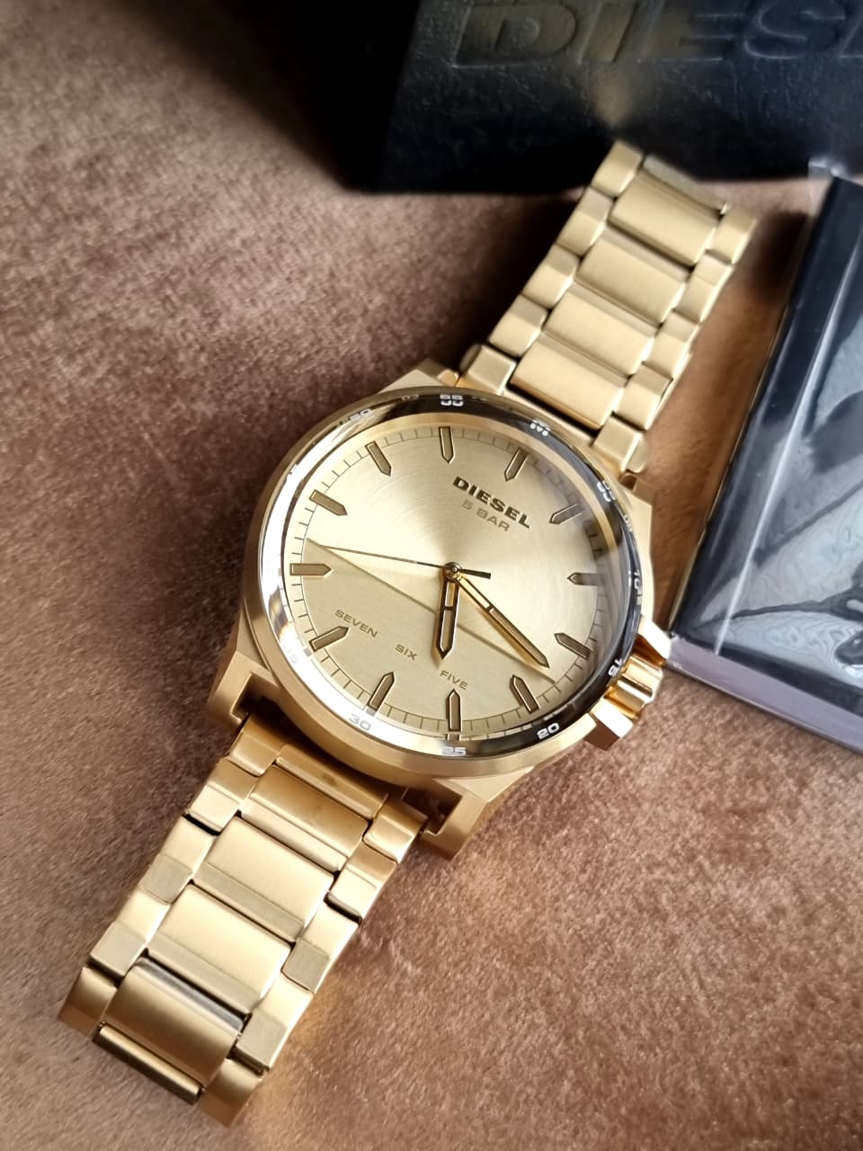 Diesel D-48 Gold Dial Gold-Tone Stainless Steel Quartz Watch 48mm for Men – DZ1912