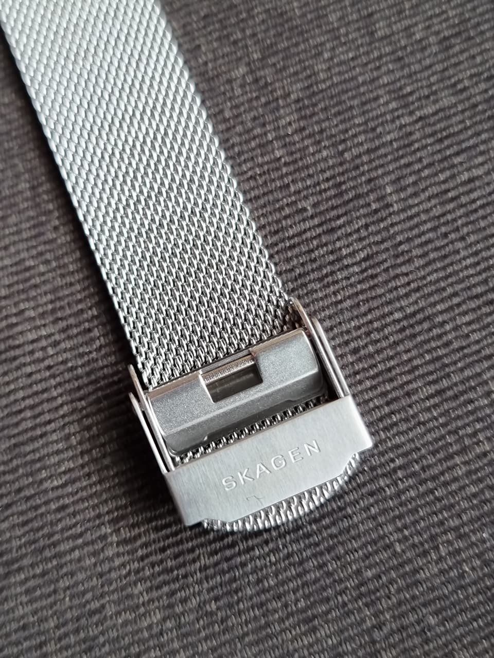 Skagen Kuppel Lille White Dial Silver Mesh Stainless Steel Quartz Watch 32mm for Ladies – SKW3101