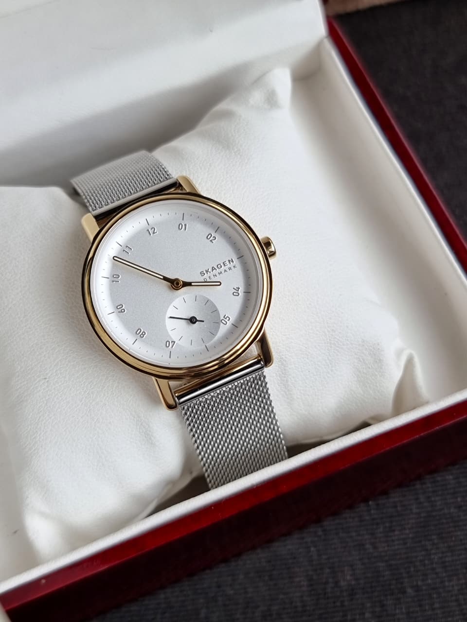 Skagen Kuppel Lille White Dial Silver Mesh Stainless Steel Quartz Watch 32mm for Ladies – SKW3101