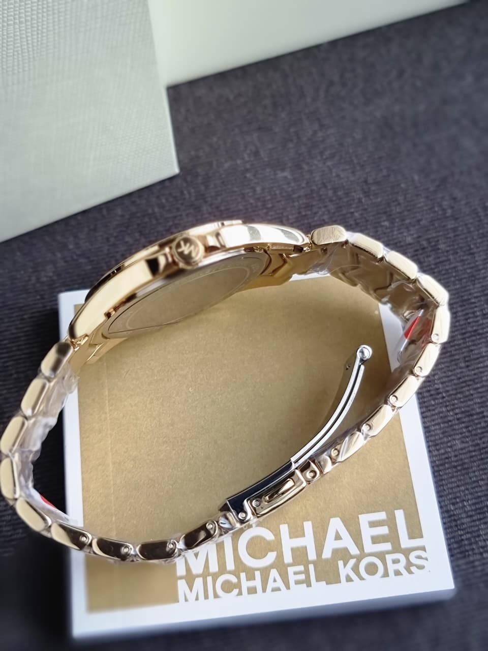 Michael Kors Women’s Quartz Stainless Steel White Dial 38mm Watch MK6693