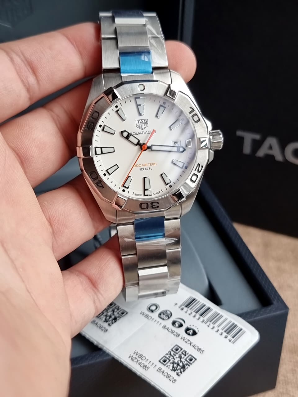 Tag Heuer Aquaracer Men’s Quartz Swiss Made Silver Stainless Steel White Dial 41mm Watch WBD1111.BA0928