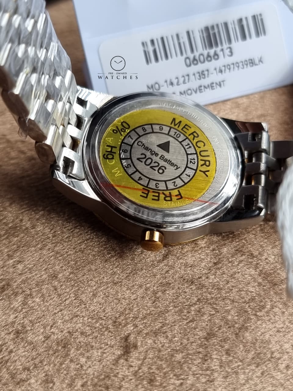 Movado Women’s Quartz Swiss Made Stainless Steel Mother of pearl Dial 28mm Watch 0606613