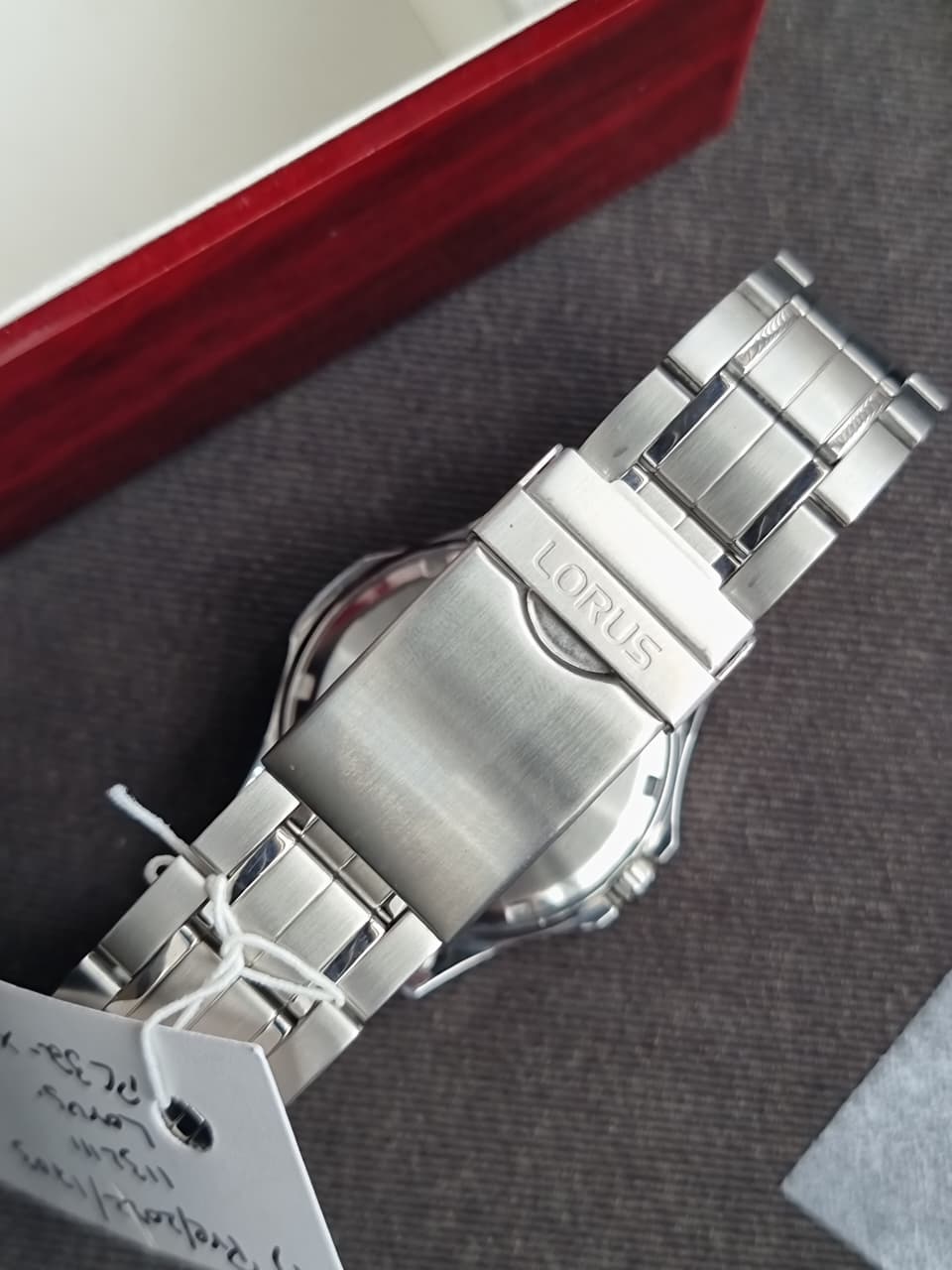 Lorus Blue dial 41mm dial Size Gents Watch
