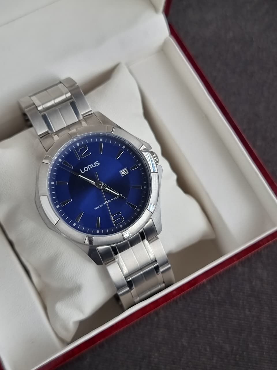 Lorus Blue dial 41mm dial Size Gents Watch