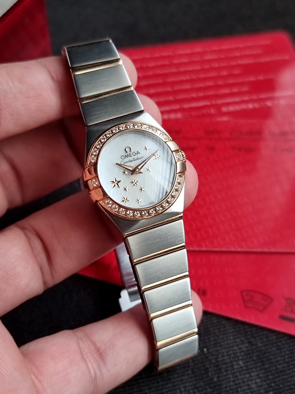 Omega Constellation 24mm Diamond Bezel White Mother-of-Pearl Dial Two-Tone Ladies Quartz Watch 123.25.24.60.05.002