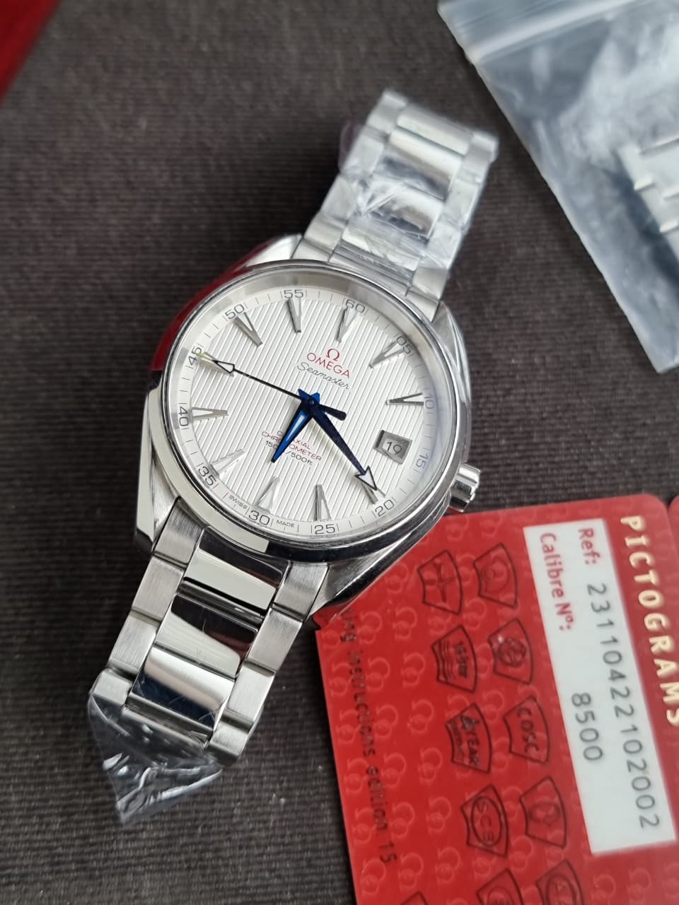 Omega Seamaster Aqua Terra 150M Co-Axial Chronometer Silver Dial Stainless Steel Men's Automatic Watch 231.10.42.21.02.002