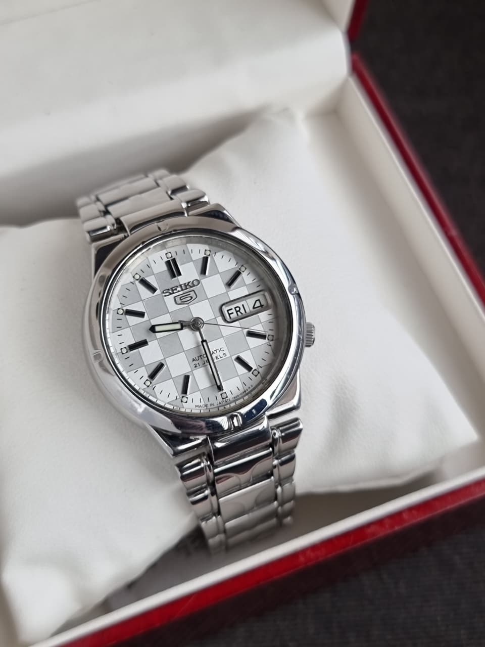 Seiko 5 automatic 36mm Dial White Dial Silver Cain