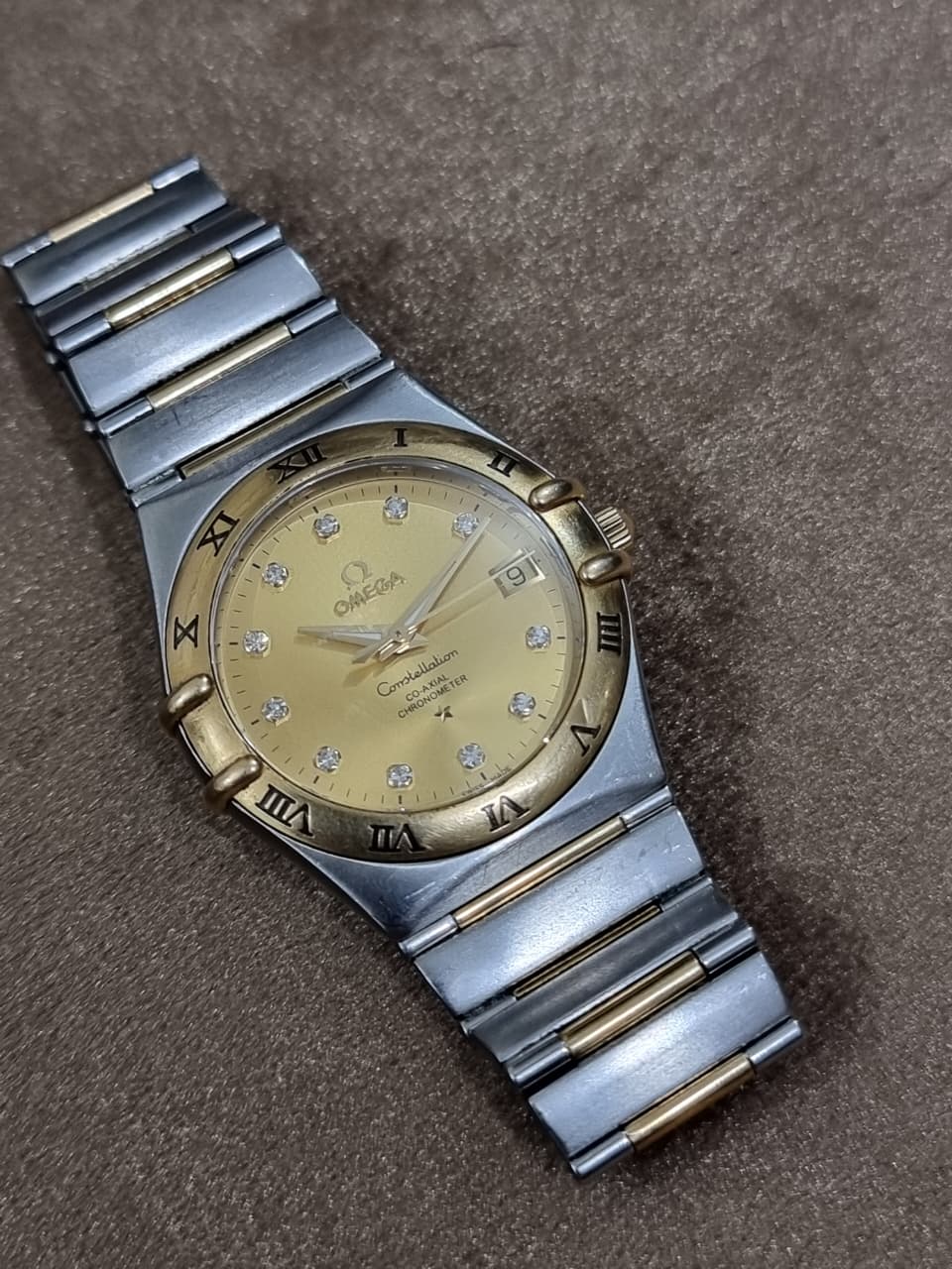 Omega Constellation 35.5mm Gold Dial Two-Tone Stainless Steel & 18K Yellow Gold Automatic Men's Watch 1202.15.00