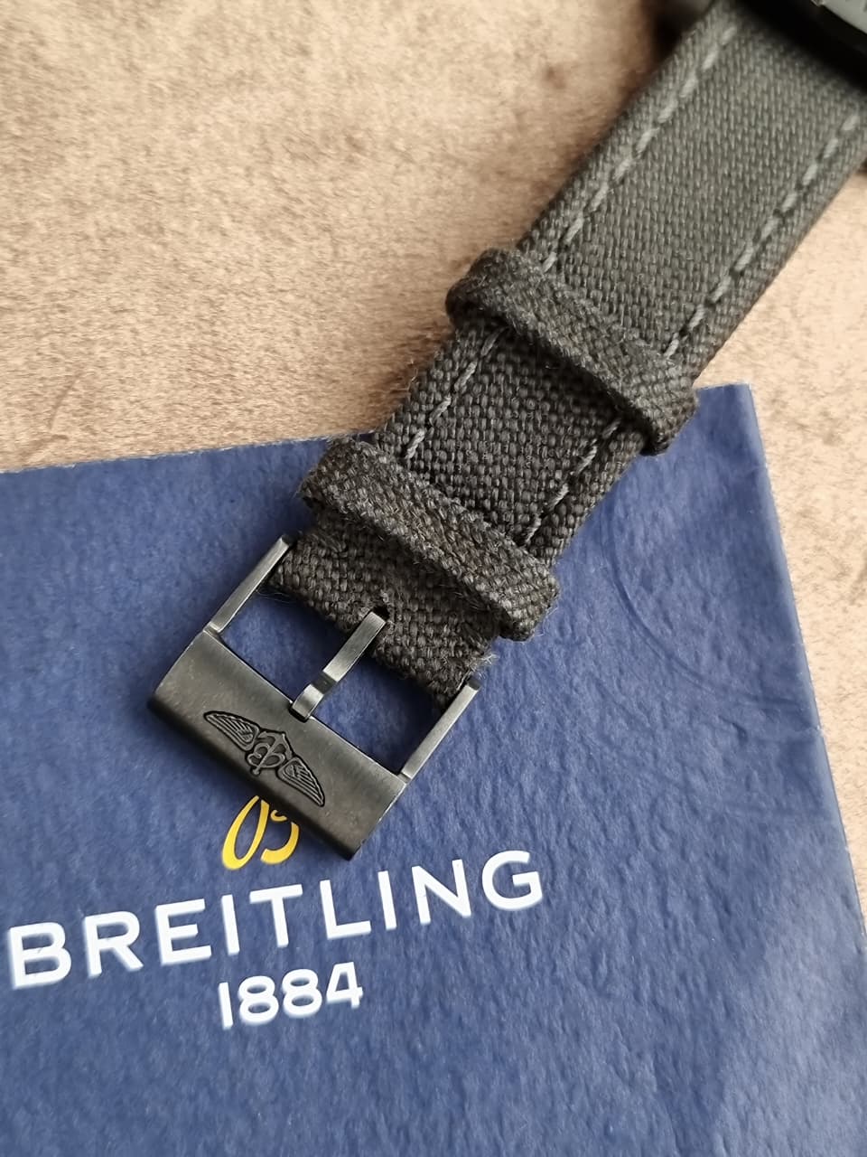Breitling Avenger Blackbird 44 Black Titanium Black Dial Automatic Men's Watch V1731110/BD74-109W