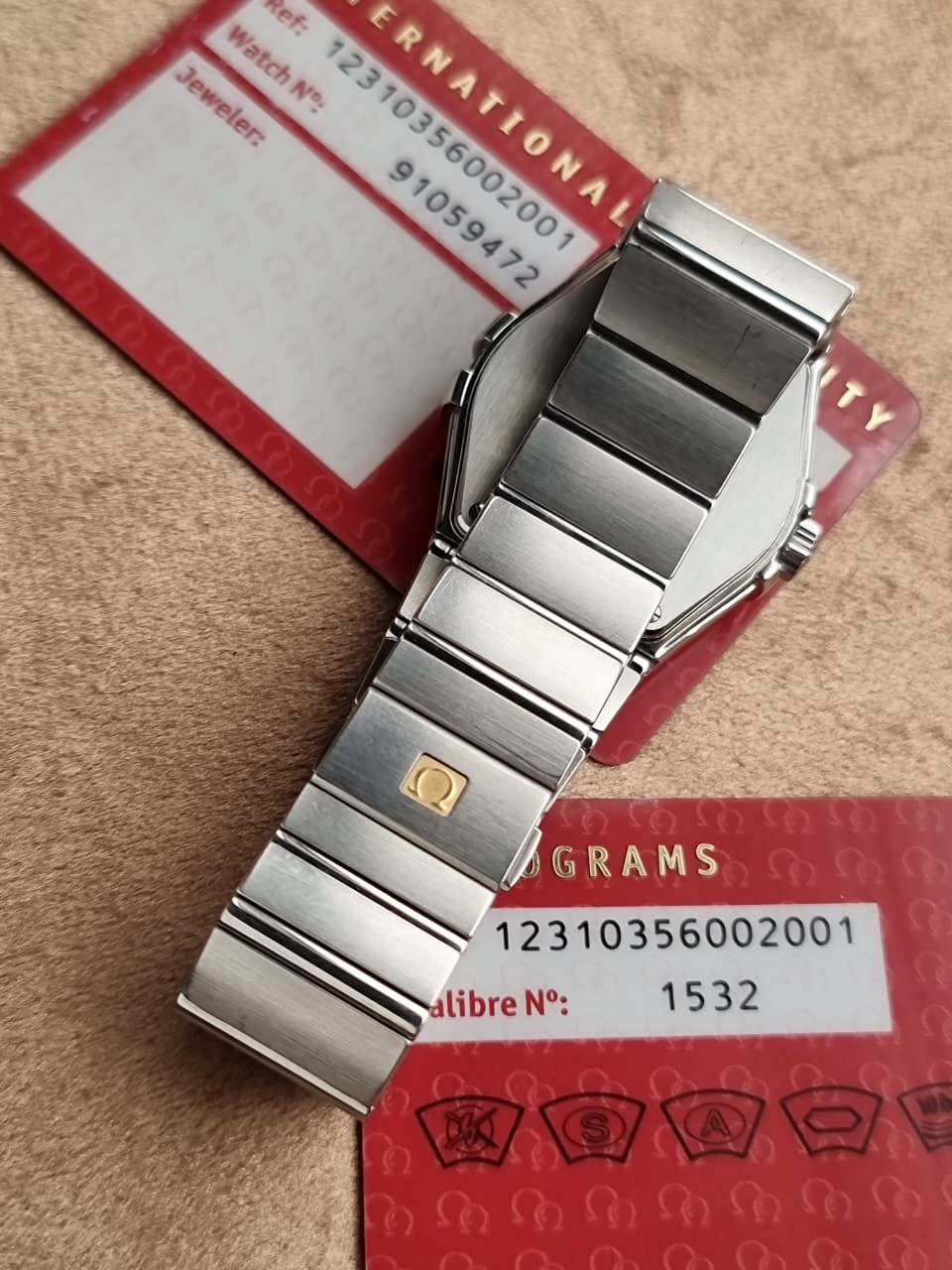 Omega Constellation 35mm Silver Dial Stainless Steel Men's Quartz Watch 123.10.35.60.02.001