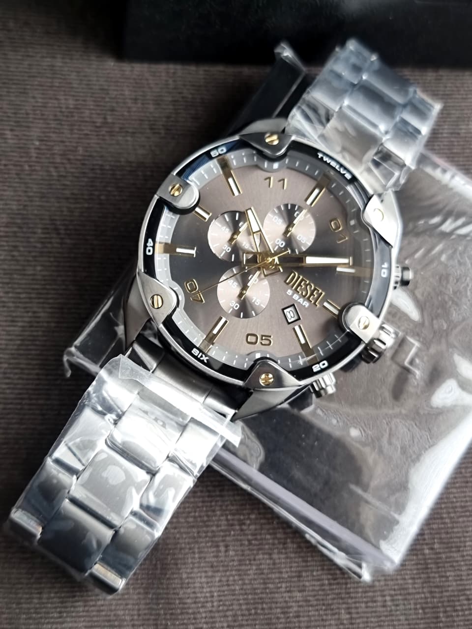 Diesel Spiked Chronograph Men's Watch DZ4669 – Grey Dial, Gunmetal Stainless Steel Bracelet